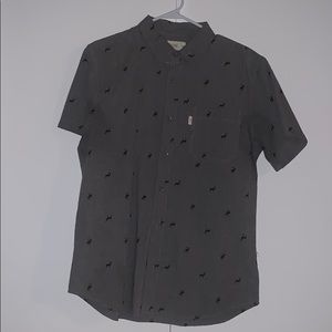 Short sleeve shirt